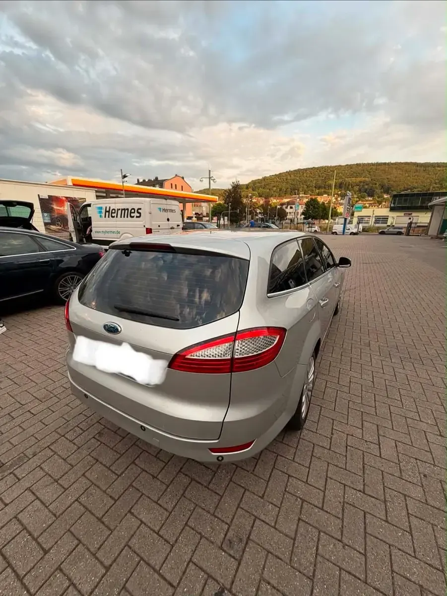 Gebraucht Ford Mondeo 131 PS (96 kW) 2008 Kombi