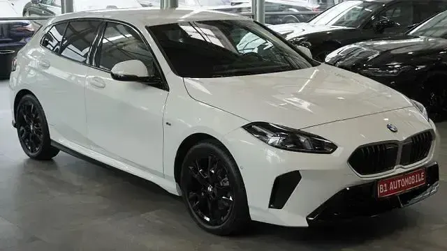 Gebraucht BMW 118 M Sport 150 PS (110 kW) 2025 Weiß Kleinwagen