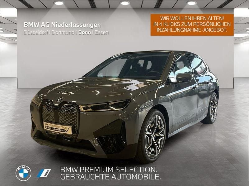 Grau Gebraucht 2021 BMW iX Sport Line SUV | 46.999 € (Etwas zu teuer) - Bild 1/4