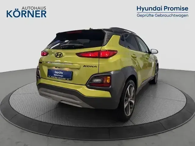 Gebraucht Hyundai Kona Style 120 PS (88 kW) 2020 Gruen SUV