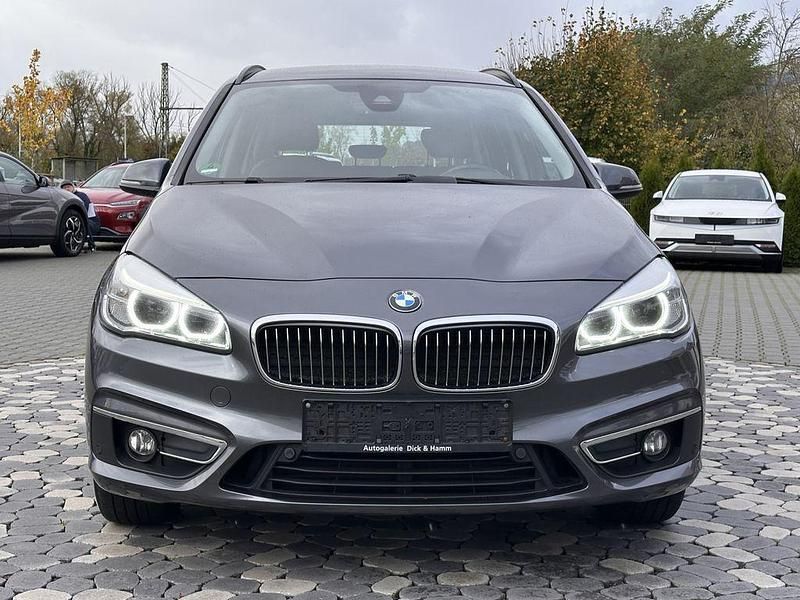 Gebraucht BMW 220 Luxury Line 190 PS (139 kW) 2015 Weiß Van / Kleinbus