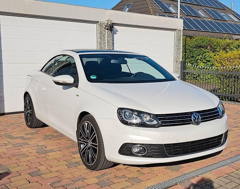 Second-hand VW Eos Cup 140 CP (102 kW) 2014 Alb Cabrio