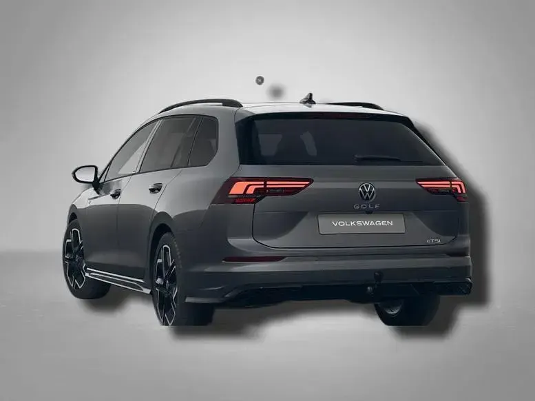 Neu VW Golf VIII R-line 150 PS (110 kW) 2026 Delfingrau metallic Kombi