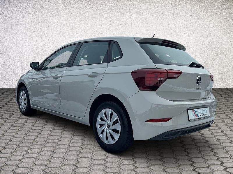 Gebraucht VW Polo Basis 80 PS (58 kW) 2022 Grau Kleinwagen