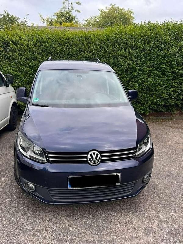 Blau Gebraucht 2013 VW Caddy Comfortline Van / Kleinbus | 6.000 € (Superpreis) - Bild 1/3