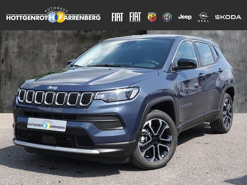 Blau Neu 2025 Jeep Compass Altitude SUV | 32.590 € (Guter Preis) - Bild 1/4