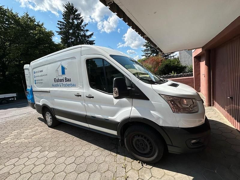 Gebraucht Ford Transit 131 PS (96 kW) 2021 Weiß Kombi