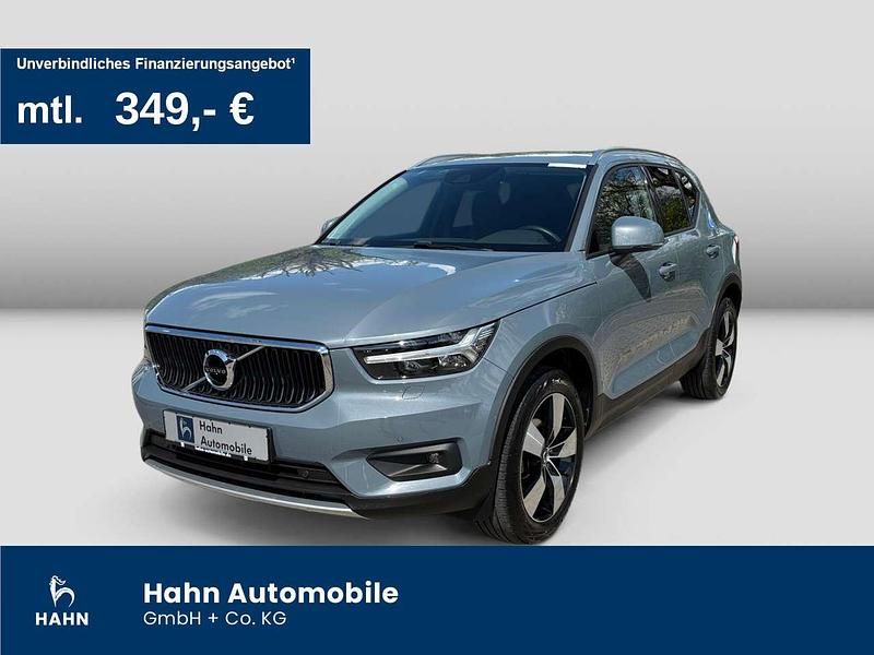 Thunder grey / metallic Gebraucht 2021 Volvo XC40 Momentum SUV | 26.730 € (Fairer Preis) - Bild 1/3