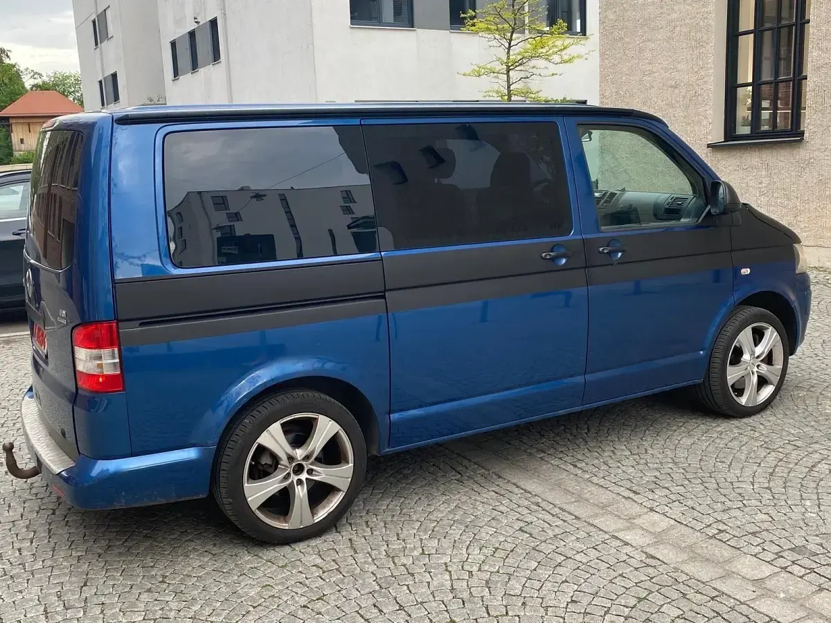 Używany VW Transporter 179 KM (131 kW) 2011 Niebieski Van