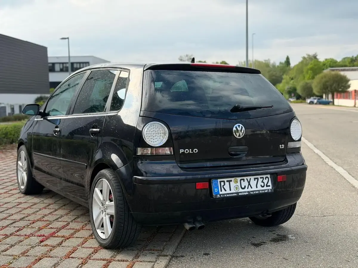 Gebraucht VW Polo 69 PS (50 kW) 2008 Schwarz Kleinwagen
