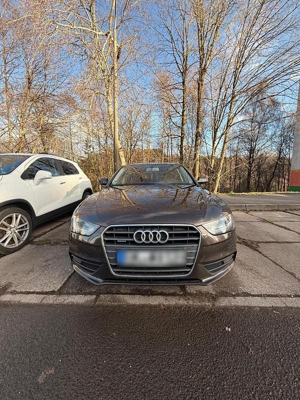 Gebraucht Audi A4 150 PS (110 kW) 2014 Braun Kombi