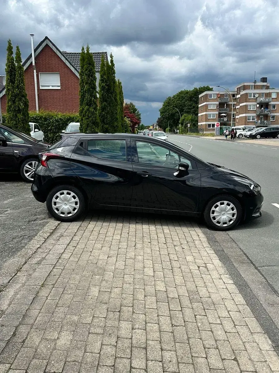 Gebraucht Nissan Micra Visia 71 PS (52 kW) 2019 Schwarz Kleinwagen