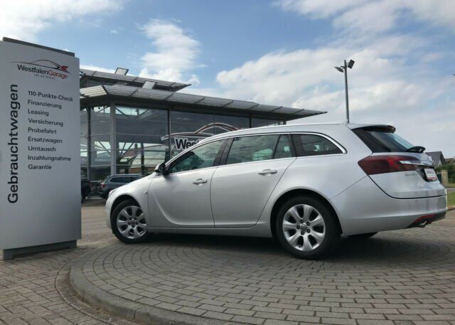Gebraucht Opel Insignia 170 PS (125 kW) 2016 Silber metallic Kombi