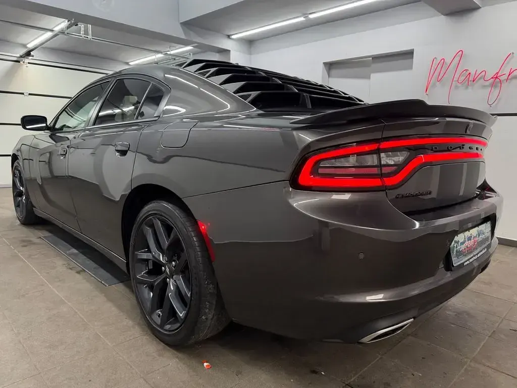 Gebraucht Dodge Charger SXT 309 PS (227 kW) 2023 Grau Limousine
