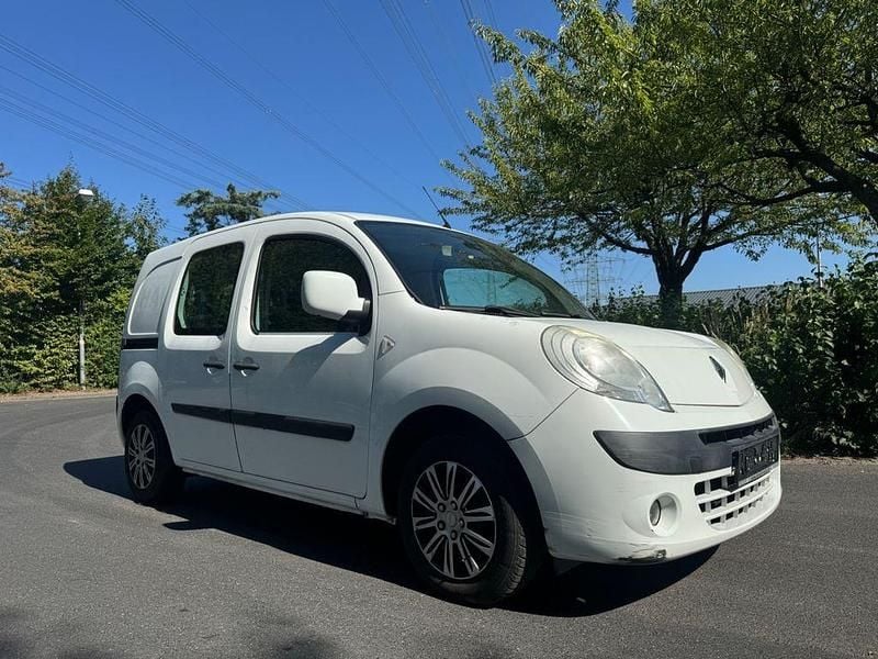 Weiß Gebraucht 2011 Renault Kangoo Rapid Extra Van / Kleinbus | 3.750 € (Fairer Preis) - Bild 1/4