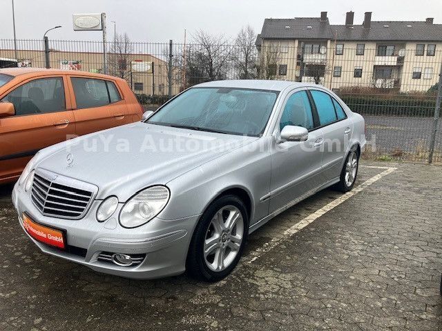Silber Gebraucht 2008 Mercedes E230 Avantgarde Limousine | 14.980 € (Teuer) - Bild 1/4