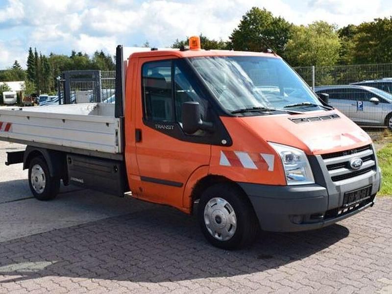 Gebraucht Ford Transit 116 PS (85 kW) 2010 Orange