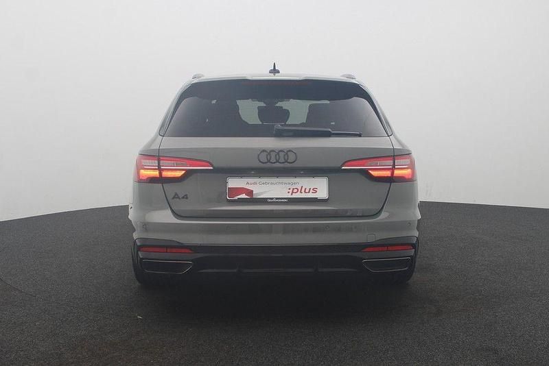 Gebraucht Audi A4 S-Line 136 PS (100 kW) 2023 Chronosgrau metallic Kombi