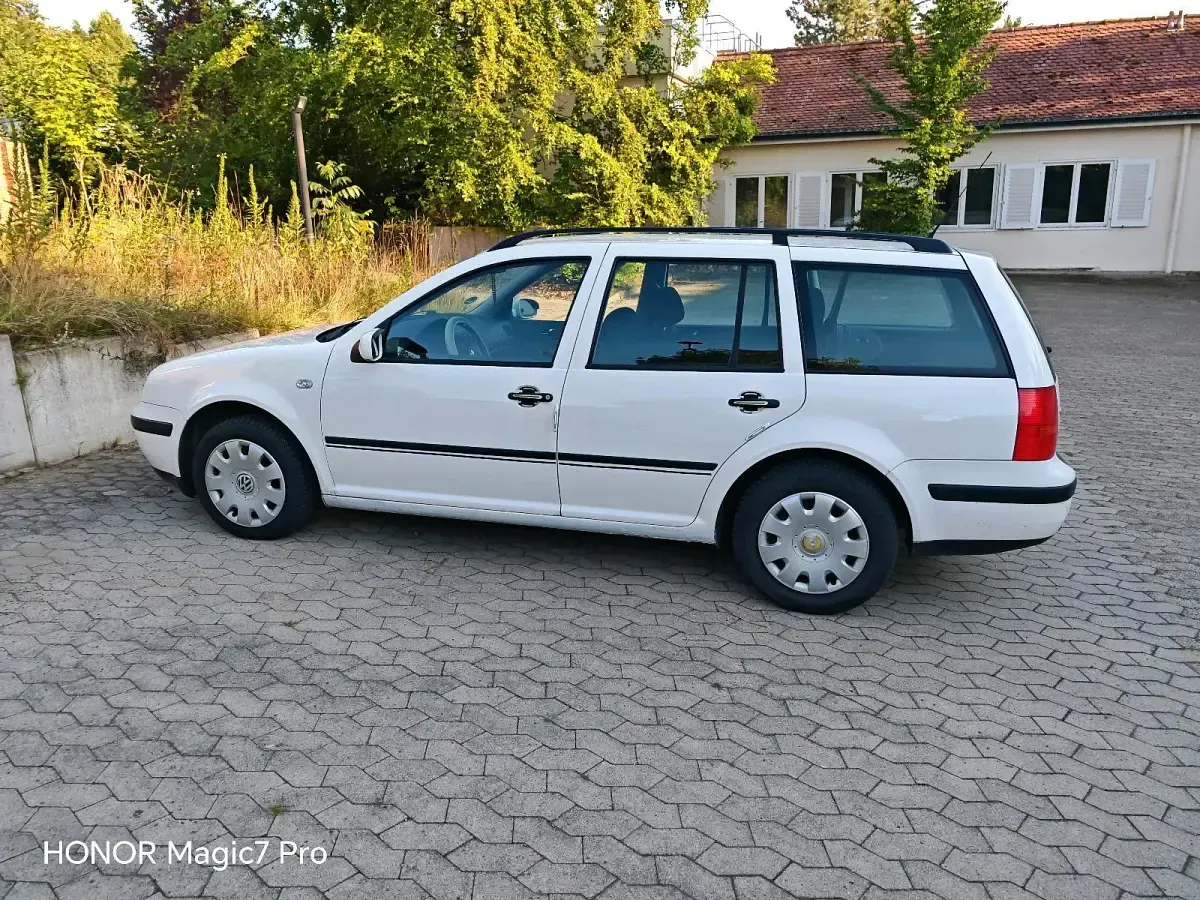 Gebraucht VW Golf IV 115 PS (84 kW) 2000 Kombi