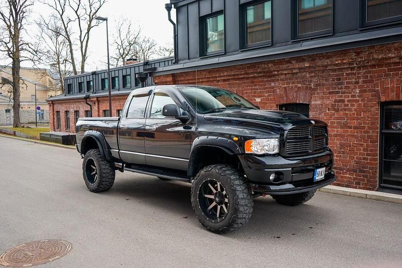 Second-hand Dodge Ram 349 CP (256 kW) 2005 Negru Pickup