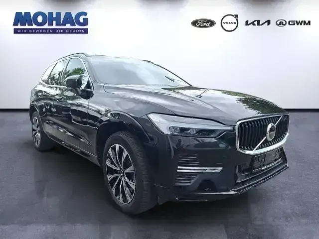 Gebraucht Volvo XC60 Core 197 PS (144 kW) 2024 Schwarz SUV