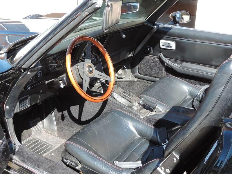 Gebraucht Corvette C3 201 PS (147 kW) 1981 Schwarz Cabrio