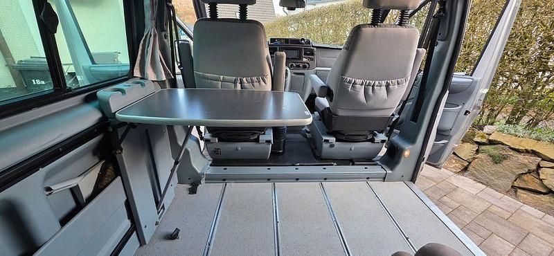 Gebraucht Ford Transit 129 PS (94 kW) 2007 Grau Van / Kleinbus