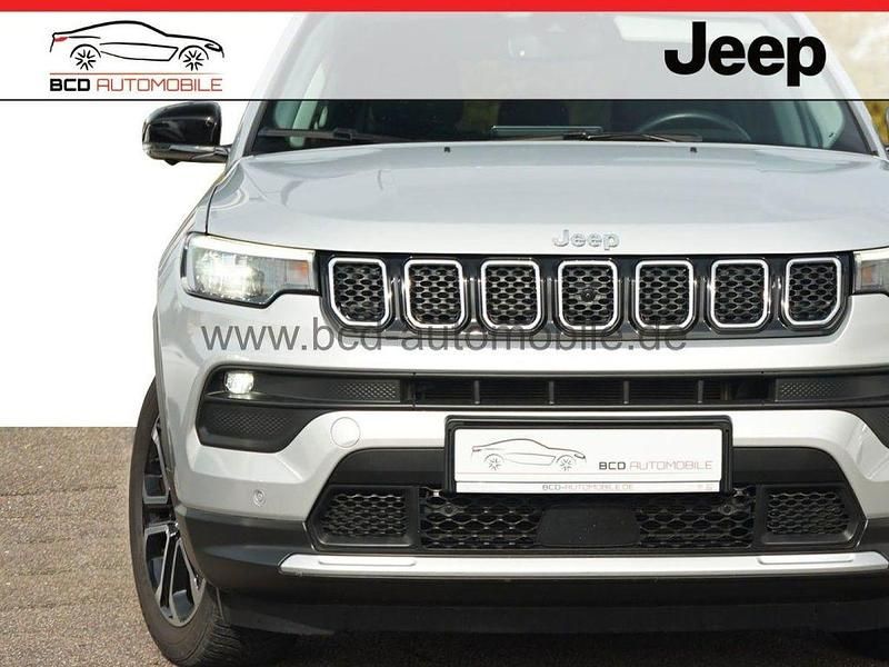 Silber Gebraucht 2021 Jeep Compass Limited SUV | 19.899 € (Guter Preis) - Bild 1/4
