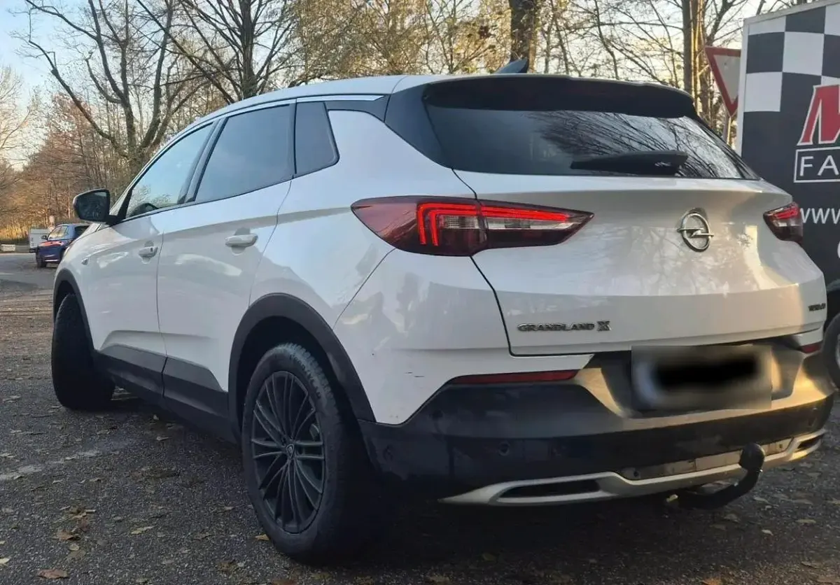Gebraucht Opel Grandland X 120 PS (88 kW) 2017 Weiß SUV