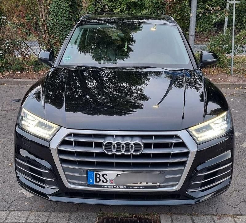 Schwarz Gebraucht 2017 Audi Q5 S-Line SUV | 17.999 € (Superpreis) - Bild 1/4