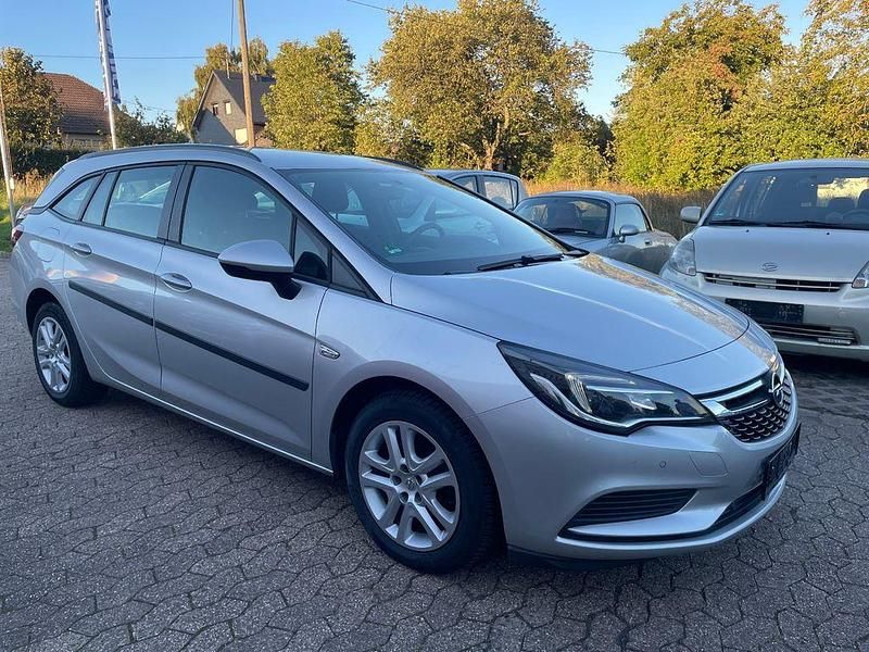 Gebraucht Opel Astra Edition 110 PS (80 kW) 2019 Argonsilber Kombi