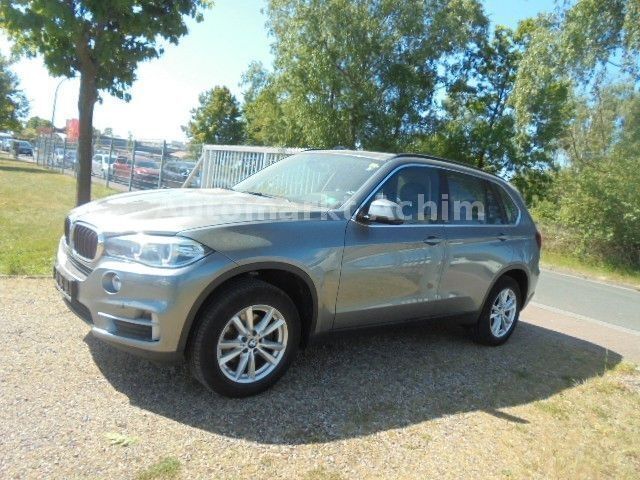 Grau Gebraucht 2015 BMW X5 Sport Line SUV | 20.950 € (Superpreis) - Bild 1/4
