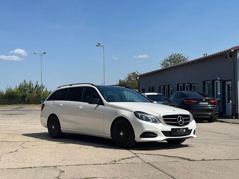 Gebraucht Mercedes E250 Night 204 PS (150 kW) 2016 Weiß Limousine