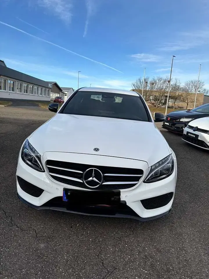 Gebraucht Mercedes C350e 211 PS (155 kW) 2018 Limousine
