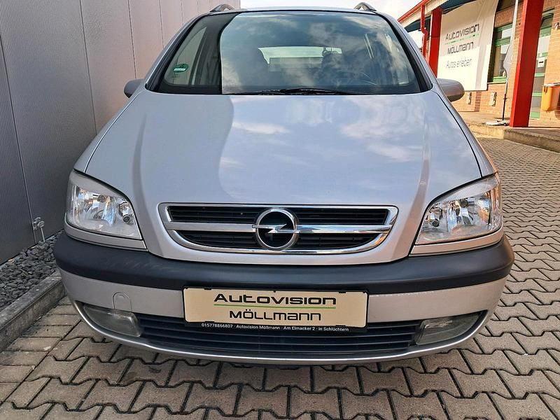 Gebraucht Opel Zafira 125 PS (91 kW) 2003 Silber Van / Kleinbus