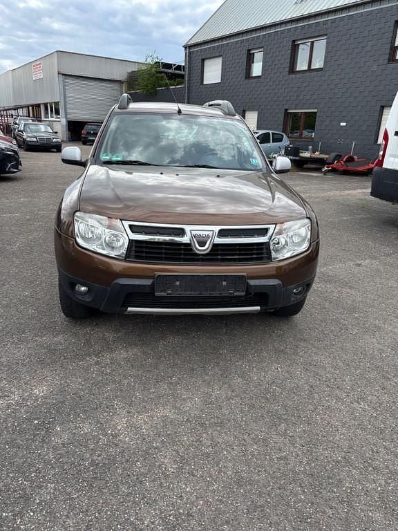 Gebraucht Dacia Duster Prestige 105 PS (77 kW) 2011 Braun SUV