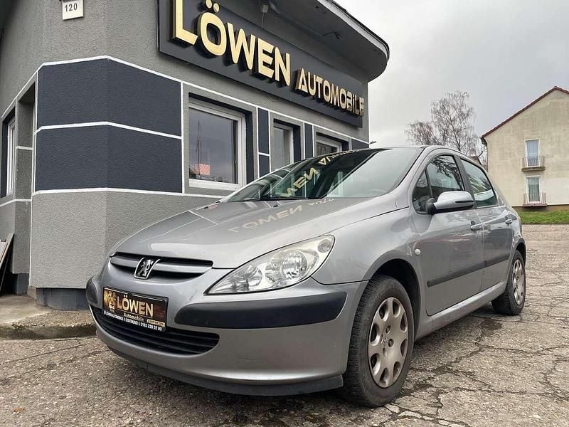 Gebraucht Peugeot 307 109 PS (80 kW) 2004 Silber Limousine