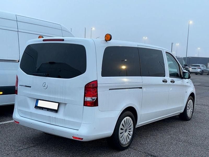 Gebraucht Mercedes e-Vito 85 kW (116 PS) 2020 Weiß Van / Kleinbus