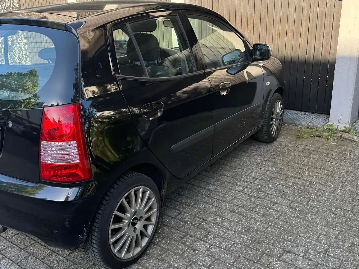 Gebraucht Kia Picanto LX 65 PS (47 kW) 2006 Schwarz Kleinwagen