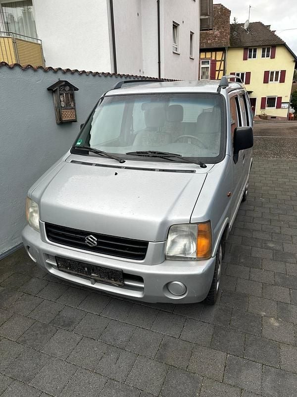 Silber Gebraucht 2000 Suzuki Wagon R Van / Kleinbus | 590 € - Bild 1/4