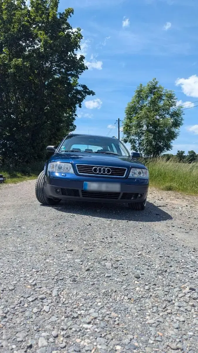 Gebraucht Audi A6 Comfort 170 PS (125 kW) 1999 Blau Kombi