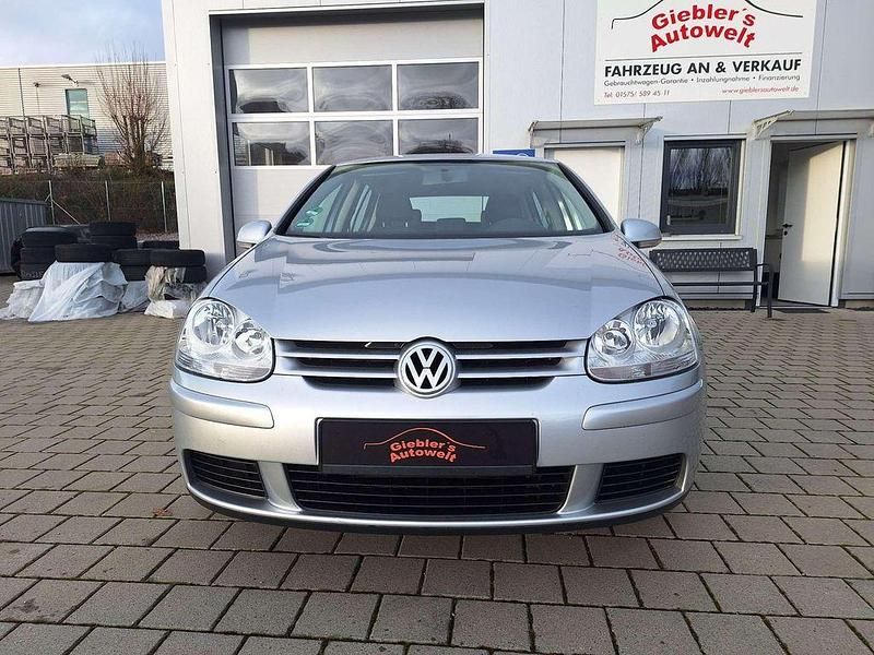 Reflexsilber metallic Gebraucht 2009 VW Golf VI United Kleinwagen | 6.000 € (Fairer Preis) - Bild 1/4