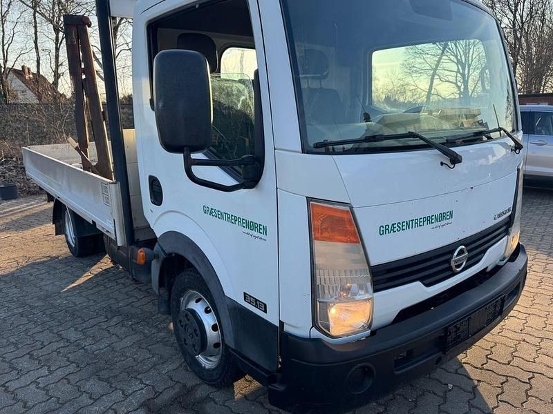 Gebraucht Nissan Cabstar 131 PS (96 kW) 2008 Weiß Pickup