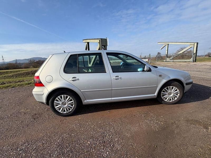 Gebraucht VW Golf III Basis 101 PS (74 kW) 1999 Silber Limousine