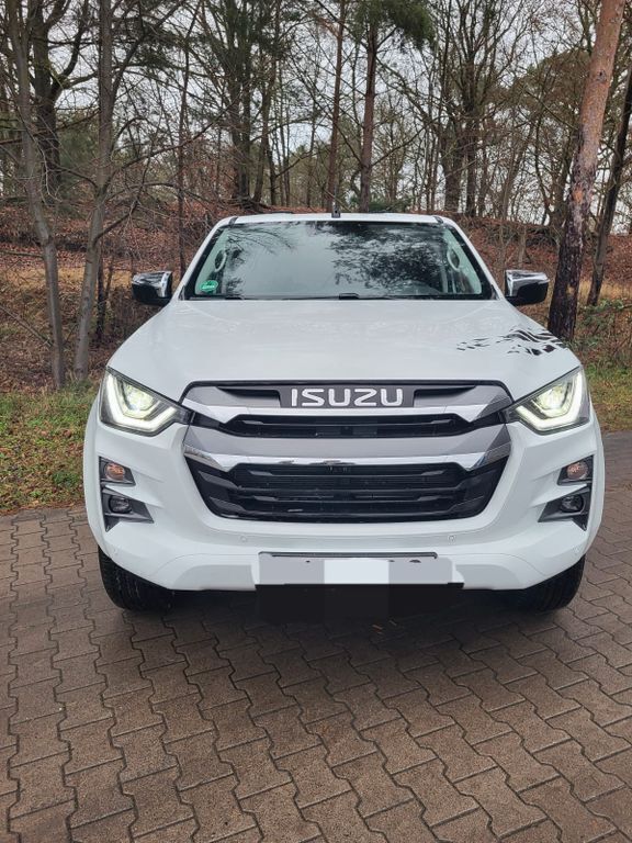 Gebraucht Isuzu D-Max 163 PS (119 kW) 2023 Weiß Pickup