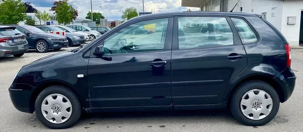 Gebraucht VW Polo Basis 75 PS (55 kW) 2005 Schwarz Kleinwagen