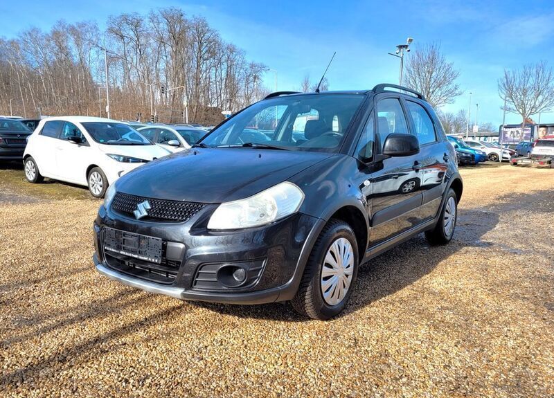 Other Gebraucht 2011 Suzuki SX4 Style Limousine | 3.480 € (Guter Preis) - Bild 1/4