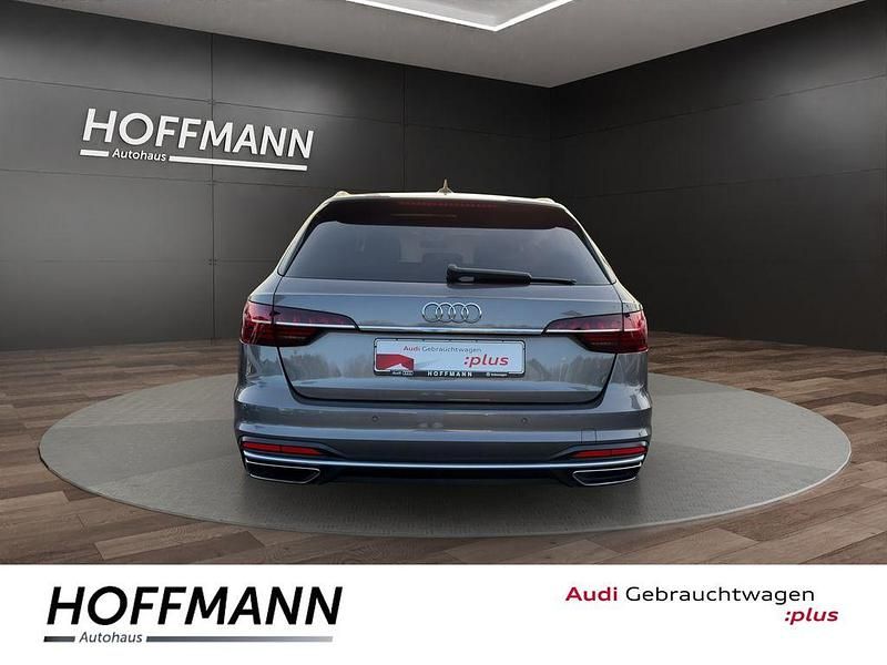 Gebraucht Audi A4 Ambiente 204 PS (150 kW) 2022 Terragrau metallic Kombi