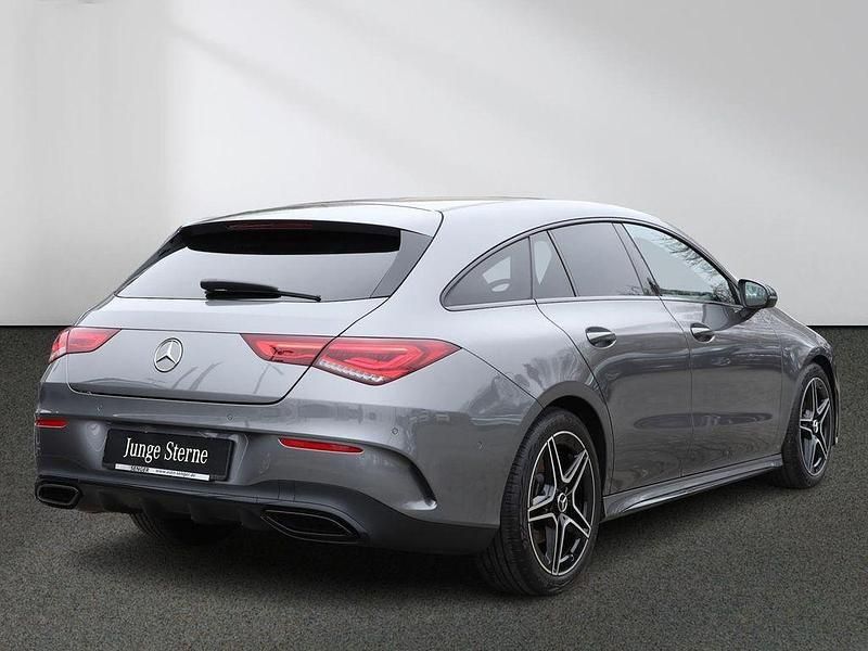 Gebraucht Mercedes CLA200 Shooting Brake AMG line 163 PS (119 kW) 2023 Andere farbe Kombi
