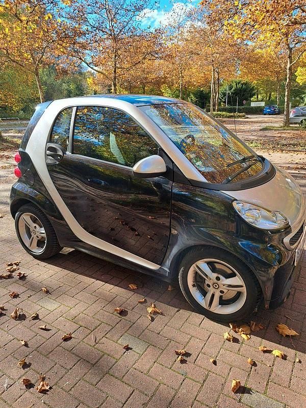 Schwarz Gebraucht 2014 Smart ForTwo Coupé Pure Coupé | 4.100 € (Guter Preis) - Bild 1/2